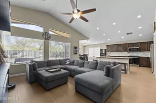 13330 W Caribbean Ln, Surprise, AZ 85379 - Photo 16