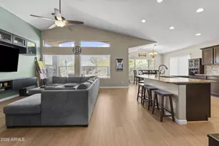 13330 W Caribbean Ln, Surprise, AZ 85379 - Photo 6