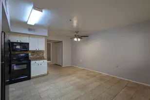 12221 W Bell Rd, Surprise, AZ 85378 - Photo 32