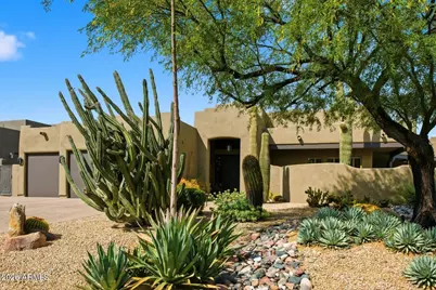 10898 E Dale Lane, Scottsdale, AZ 85262 - Photo 2