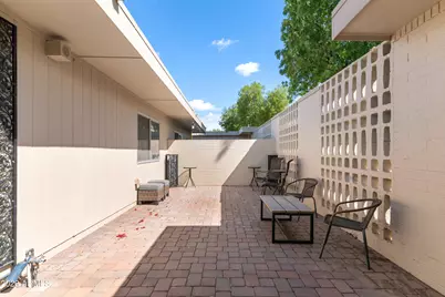 18226 N 104th Avenue, Sun City, AZ 85373 - Photo 8