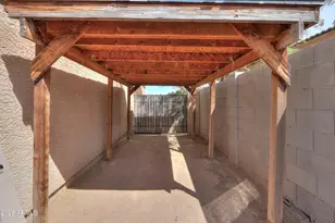 15220 S Padres Rd, Arizona City, AZ 85123 - Photo 34