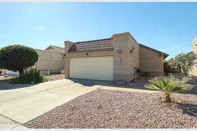 1646 N Comanche Drive, Chandler, AZ 85224 - Photo 1