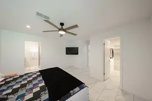 1646 N Comanche Dr, Chandler, AZ 85224 - Photo 12