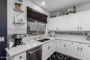 8341 W Palo Verde Ave, Peoria, AZ 85345 - Photo 10