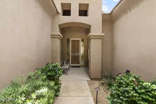 7267 E Eagle Feather Rd, Scottsdale, AZ 85266 - Photo 2