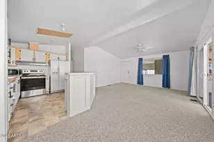 17200 W Bell Rd, Surprise, AZ 85374 - Photo 4