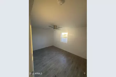 513 E Centre Avenue, Buckeye, AZ 85326 - Photo 4