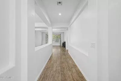 3371 E Horseshoe Drive, Chandler, AZ 85249 - Photo 6