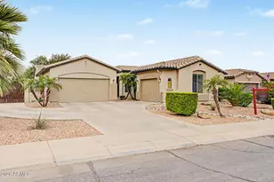 3371 E Horseshoe Dr, Chandler, AZ 85249 - Photo 2