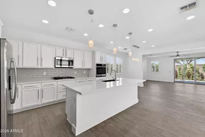 31738 N 24th Drive Drive, Phoenix, AZ 85085 - Photo 8