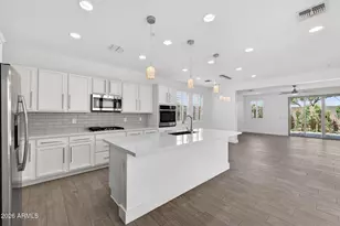 31738 N 24th Dr Dr, Phoenix, AZ 85085 - Photo 8