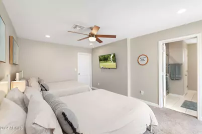 2025 N 66th Street, Scottsdale, AZ 85257 - Photo 16