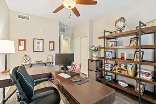 3935 E Rough Rider Rd, Phoenix, AZ 85050 - Photo 18