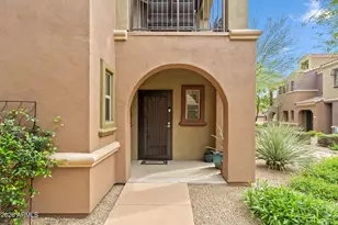 3935 E Rough Rider Rd, Phoenix, AZ 85050 - Photo 32