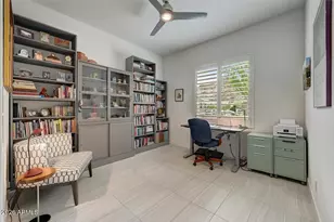 1352 E La Mirada Dr, Phoenix, AZ 85042 - Photo 24