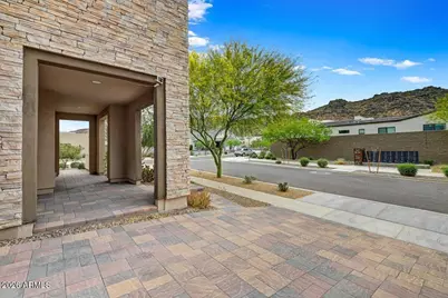 1352 E La Mirada Drive, Phoenix, AZ 85042 - Photo 4