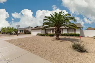 7926 W Shangri La Rd, Peoria, AZ 85345 - Photo 2
