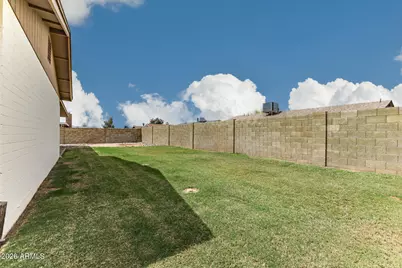 7926 W Shangri La Road, Peoria, AZ 85345 - Photo 32