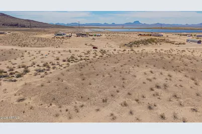 350Xx W Western Star Boulevard #-, Arlington, AZ 85322 - Photo 8