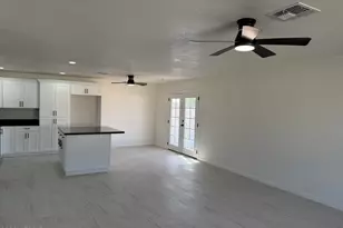 14066 N 48th Ave, Glendale, AZ 85306 - Photo 2