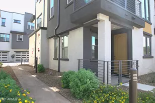 2090 S Dorsey Ln, Tempe, AZ 85282 - Photo 4