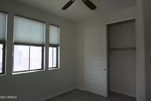 2090 S Dorsey Ln, Tempe, AZ 85282 - Photo 28