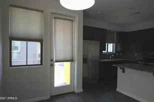 2090 S Dorsey Ln, Tempe, AZ 85282 - Photo 20