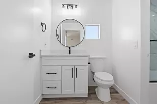 1111 W University Dr, Tempe, AZ 85281 - Photo 20