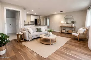 4649 S 38th Gln, Phoenix, AZ 85041 - Photo 4