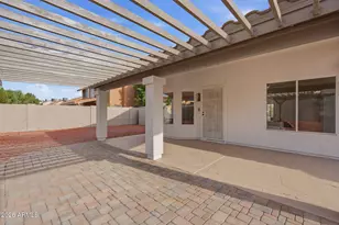 7756 W Hearn Rd, Peoria, AZ 85381 - Photo 36