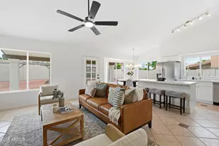 7756 W Hearn Rd, Peoria, AZ 85381 - Photo 10