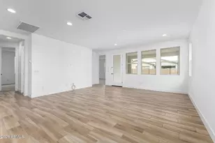 21352 E Timberline Rd, Queen Creek, AZ 85142 - Photo 10