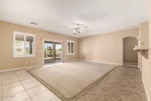 6433 S Callaway Dr, Chandler, AZ 85249 - Photo 4