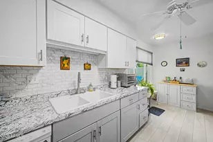 10532 W Granada Dr, Sun City, AZ 85373 - Photo 12