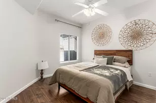 7401 W Arrowhead Clubhouse Dr, Glendale, AZ 85308 - Photo 20