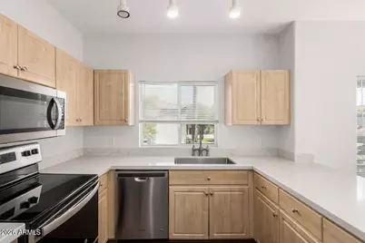 7401 W Arrowhead Clubhouse Drive #2079, Glendale, AZ 85308 - Photo 14