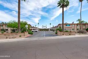10840 N Fairway Ct W, Sun City, AZ 85351 - Photo 30