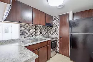 3416 N 44th St, Phoenix, AZ 85018 - Photo 10