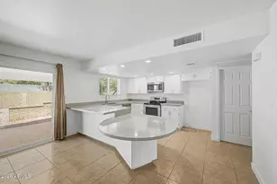 2528 E Malibu Dr, Tempe, AZ 85282 - Photo 2