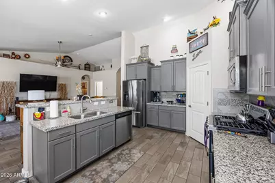 11520 E Sable Avenue, Mesa, AZ 85212 - Photo 24