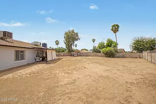 11244 N 58th Dr, Glendale, AZ 85304 - Photo 32