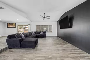 11244 N 58th Dr, Glendale, AZ 85304 - Photo 8