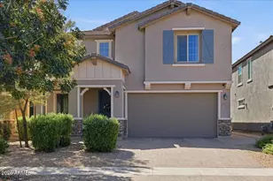 2435 E Saint Catherine Ave, Phoenix, AZ 85042 - Photo 1