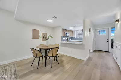 1601 W Sunnyside Drive #164, Phoenix, AZ 85029 - Photo 8