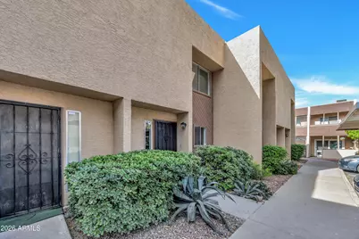 1601 W Sunnyside Drive #164, Phoenix, AZ 85029 - Photo 2