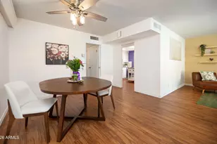 111 E Palm Ln, Phoenix, AZ 85004 - Photo 10