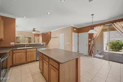 1183 E Canyon Creek Drive, Gilbert, AZ 85295 - Photo 10