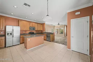 1183 E Canyon Creek Dr, Gilbert, AZ 85295 - Photo 8