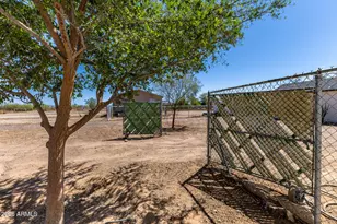 10439 E Bella Ln, San Tan Valley, AZ 85143 - Photo 36